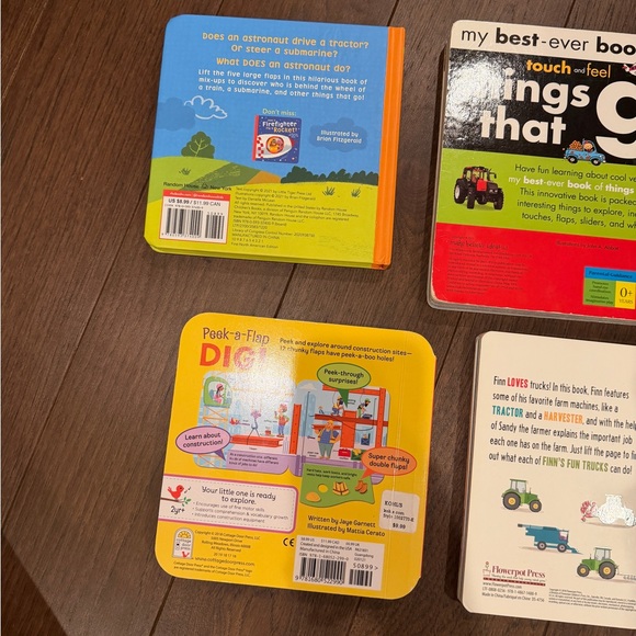 Set of 4 Truck / Tractors Books - Picture 5 of 6